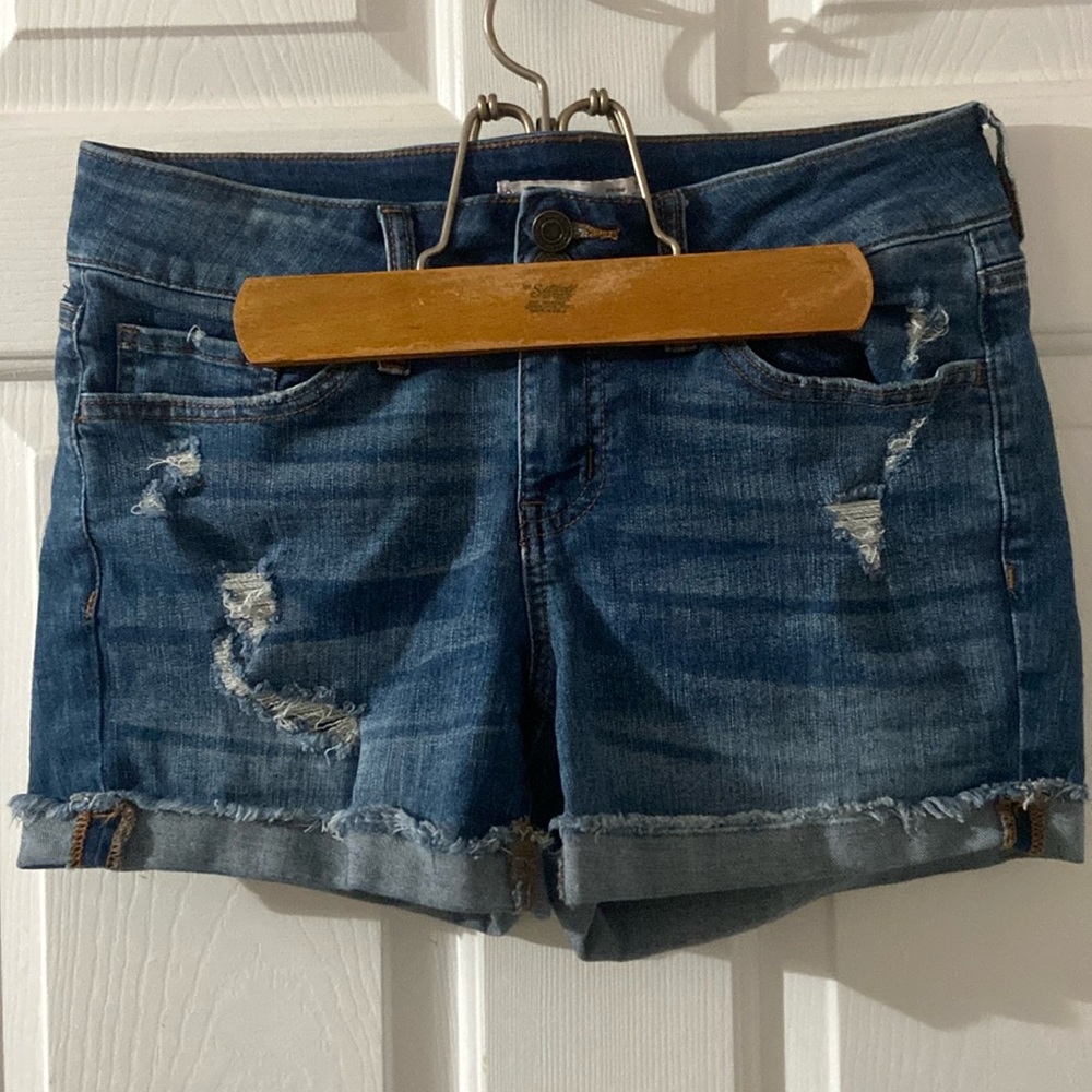 SO Jean shorts size 7
